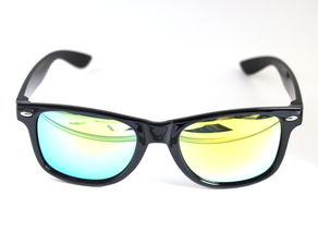 厂家直销，个性定制 临海市楚翔眼镜厂为您打造专属礼品眼镜